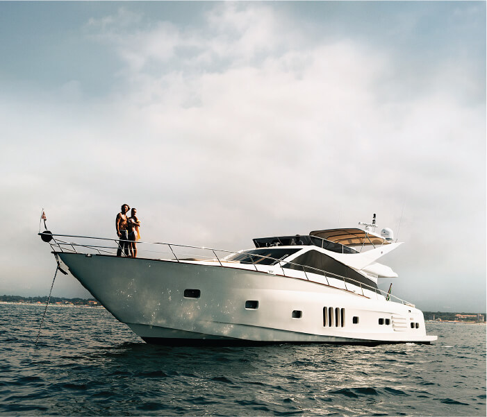 Sail for an Unforgettable Day